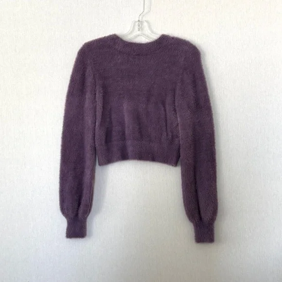 Aritzia Sunday Best Kitten V-neck Sweater - Picture 6 of 9